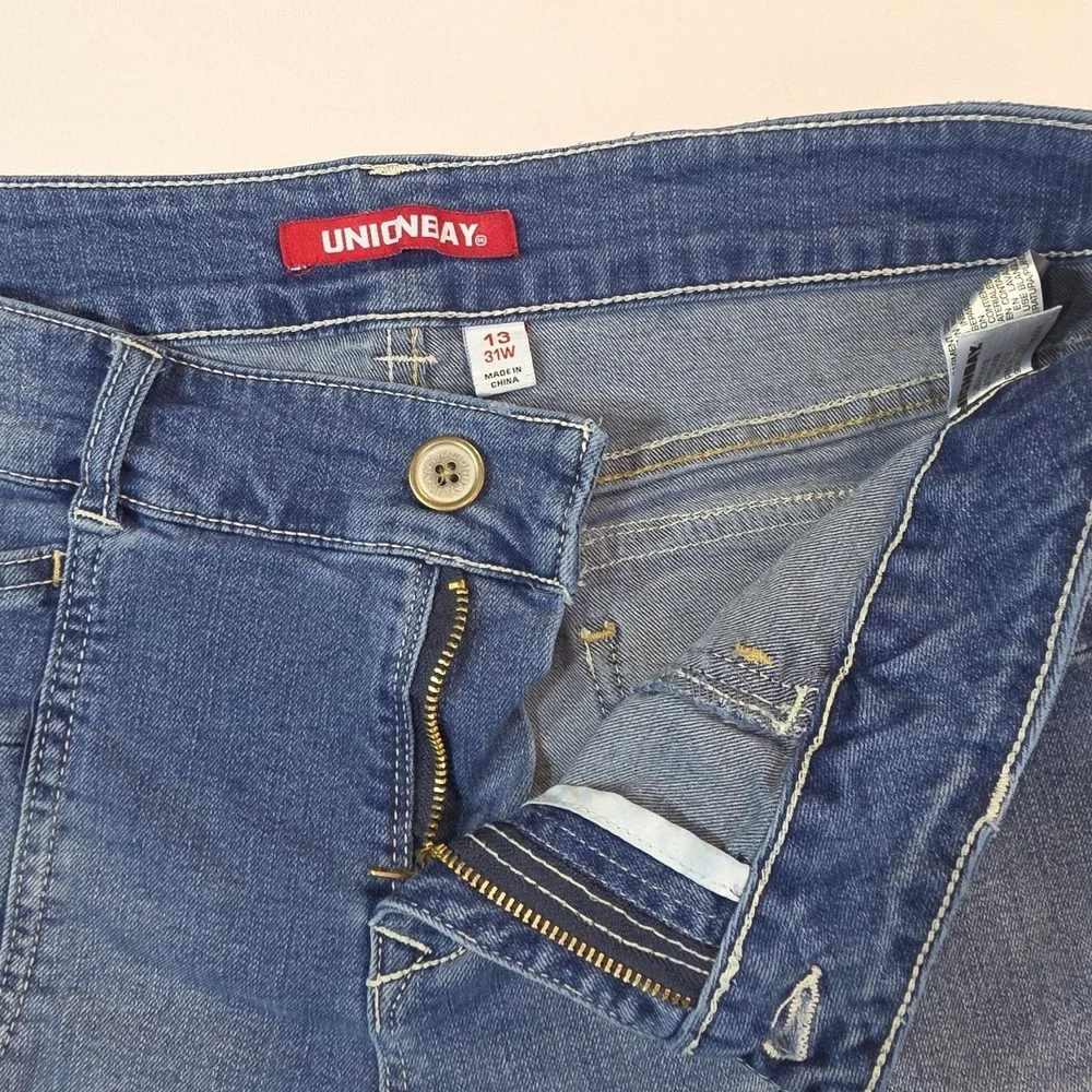 Unionbay Juniors Utility Jean Shorts Size 13/31 Blue Denim Cuffed Stretch